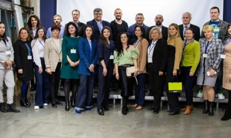 БІЗНЕС-ТУР У СФЕРІ ІНФОРМАЦІЙНИХ ТЕХНОЛОГІЙ