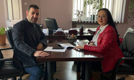 JOINING FORCES AND EXPERIENCE FOR BUSINESS DEVELOPMENT